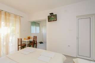 Апартаменты Apartments SoleMar2 Сутоморе Апартаменты-студио-10